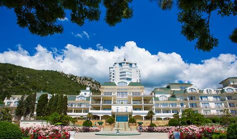 Курортный отель 4* премиум-класса Palmira Palace, Республика Крым, г. Ялта