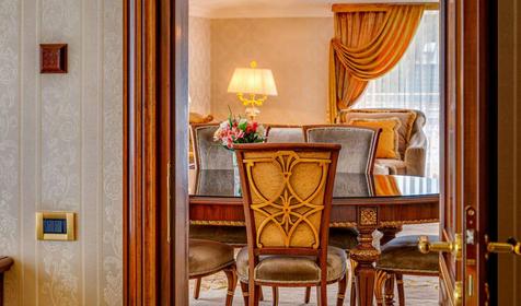 Апартаменты Брюссель. Курортный отель 4* премиум-класса Palmira Palace, Республика Крым, г. Ялта
