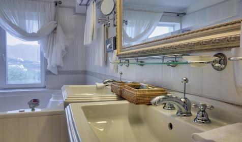 Апартаменты Брюссель. Курортный отель 4* премиум-класса Palmira Palace, Республика Крым, г. Ялта