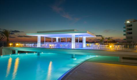 King Evelthon Beach Hotel & Resort