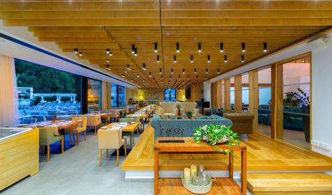 Anemi Hotel and Suites