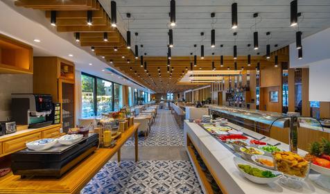 Anemi Hotel and Suites