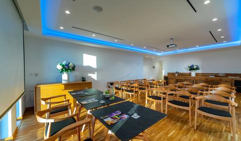 Anemi Hotel and Suites