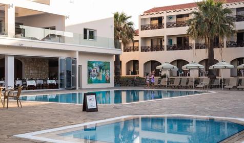 Mimosa Beach Hotel