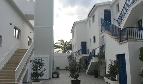 Vrachia Beach Resort