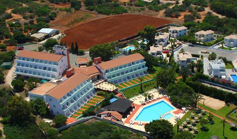 Adelais Bay Hotel