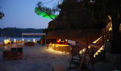The Bay Beach Club