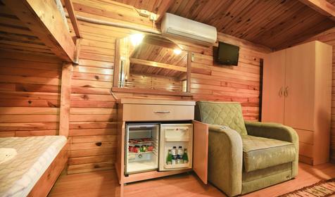 Oranj Ranch Hotel