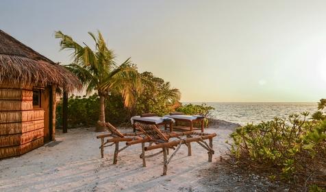 Adaaran Select Hudhuranfushi