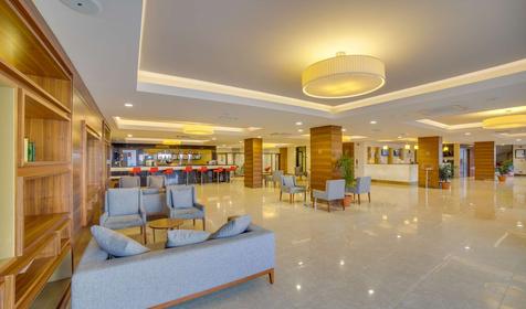 Ramada Resort by Wyndam Akbuk