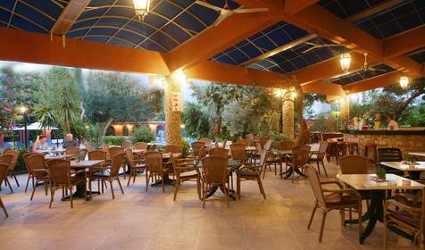 Navarria Hotel