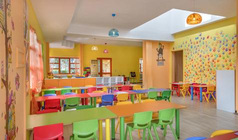 Green Max Hotel