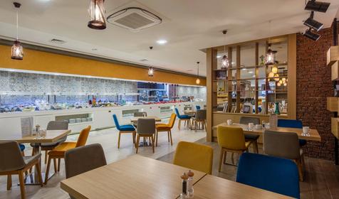 Holiday Inn Lara Hotel
