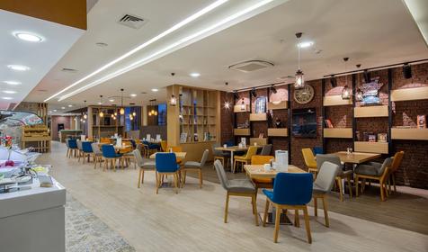 Holiday Inn Lara Hotel