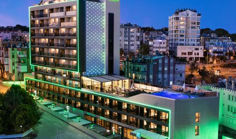 Holiday Inn Lara Hotel
