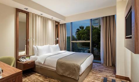 Holiday Inn Lara Hotel