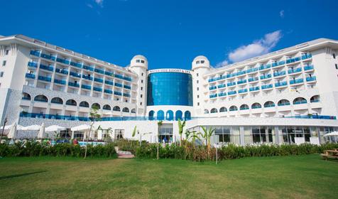 Water Side Resort&Spa