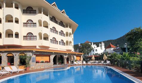 Fortuna Beach Hotel