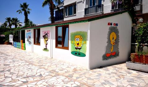 Adonis Hotel