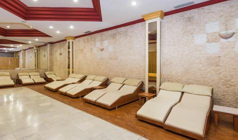 Adonis Hotel