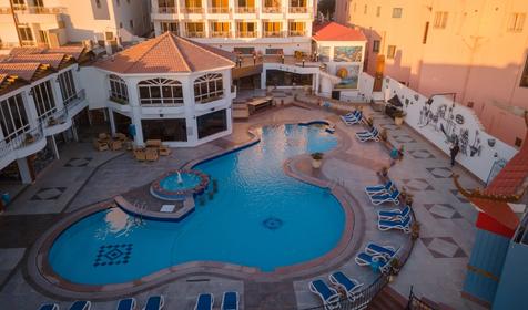 Minamark Beach Resort