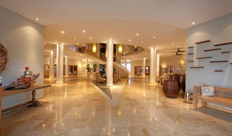 Bannister Hotel Yatch Club