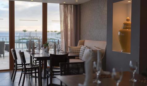 Bannister Hotel Yatch Club