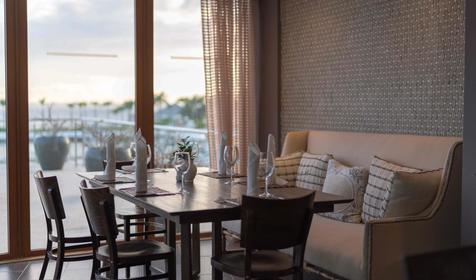 Bannister Hotel Yatch Club