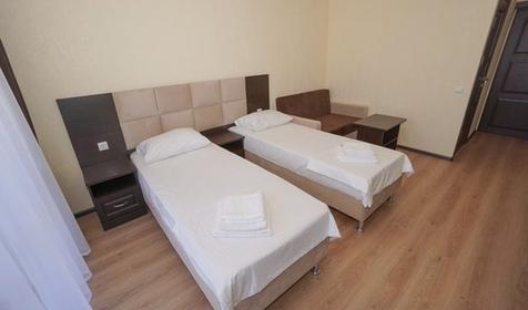 Стандарт в главном корпусе, категория "А". Paradise Beach (Парадиз Бич). Абхазия, Пицунда