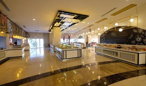 Sea World Resort&Spa
