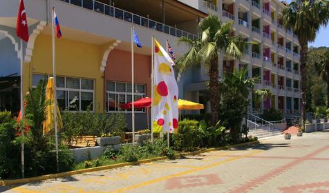 Vela Hotel