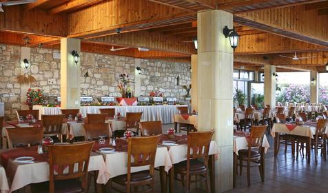 Corallia Beach Hotels Apts
