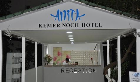 Anita Kemer Noch Hotel