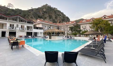 Akdeniz Beach Hotel