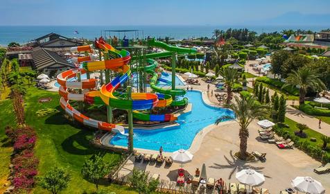 Limak Lara De Luxe Hotel & Resort