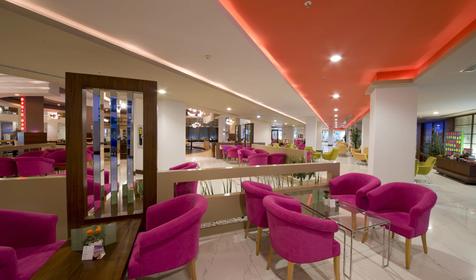 Limak Lara De Luxe Hotel & Resort