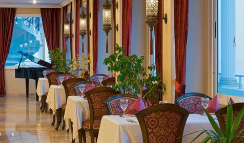 Antique Roman Palace Museum Hotel