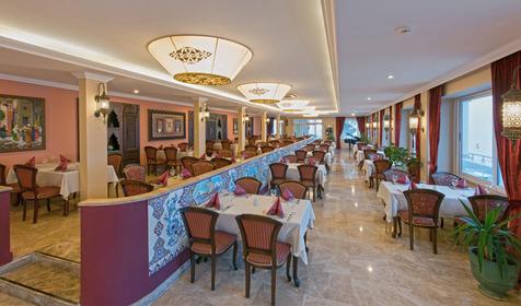 Antique Roman Palace Museum Hotel