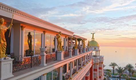 Antique Roman Palace Museum Hotel