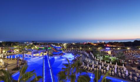 Crystal Palace Luxury Resort&Spa