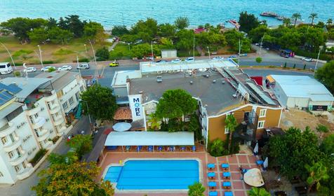 More Hotel