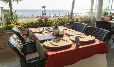 Aquasis De Luxe Resort & Spa