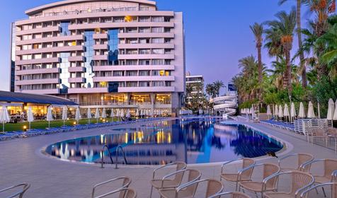 Porto Bello Hotel Resort & Spa