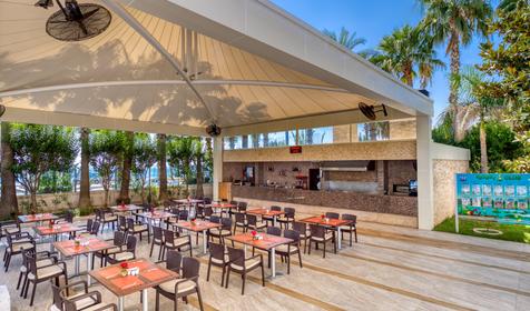 Porto Bello Hotel Resort & Spa