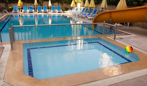 Lara Dinc Hotel