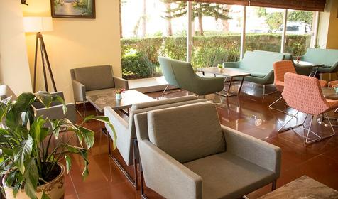 Lara Dinc Hotel