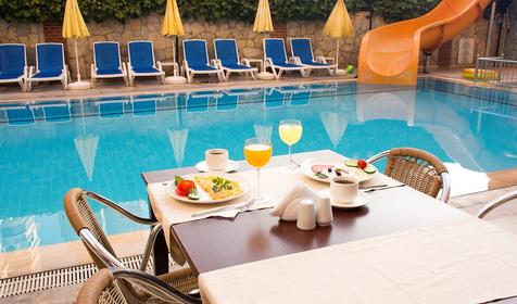 Lara Dinc Hotel