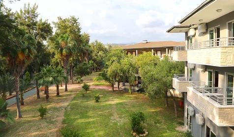 Bayar Garden Holiday Village