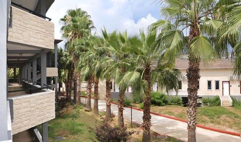 Bayar Garden Holiday Village