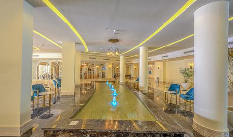 Amwaj Blue Beach Resort & Spa - Abu Soma
